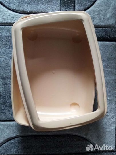 Туалетный лоток для кошек