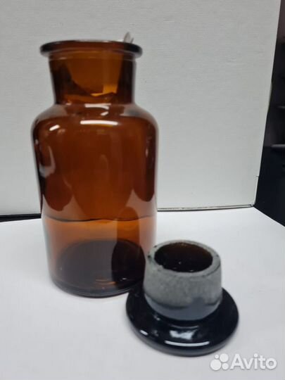 Бутылка с широким горлом