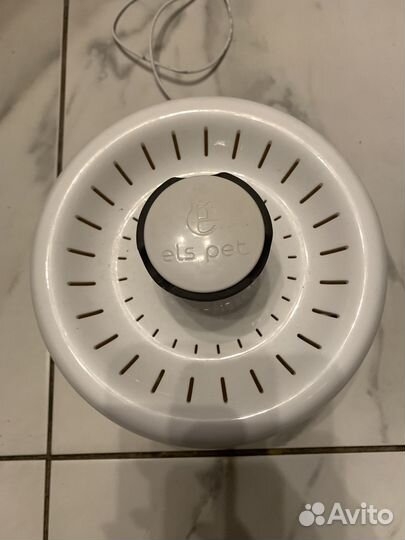 Фонтан поилка для кошек