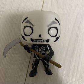 Funko Pop Fortnite skull trooper