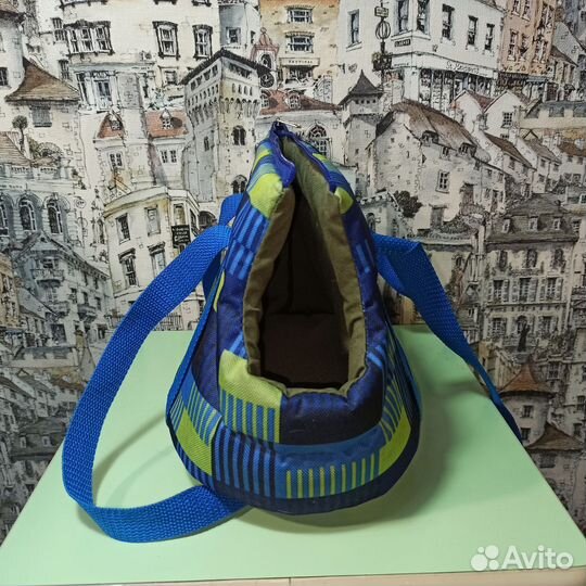Переноска для кошек и собак
