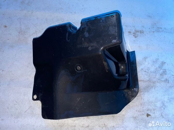 Накладка подножки Renault Premium