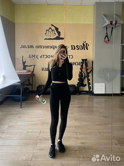 Спортивный костюм тройка женский