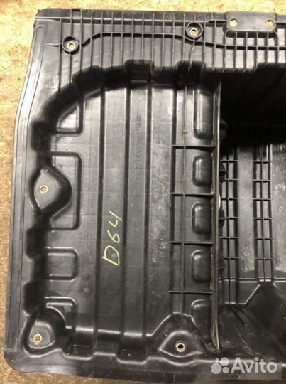 Поддон багажника Bmw E90
