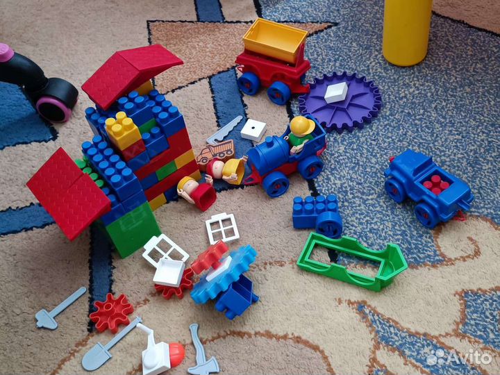 Детские игрушки, мобиль