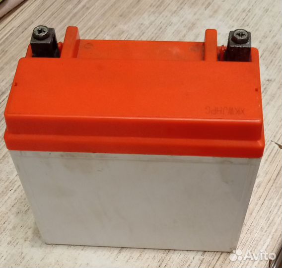 Аккумулятор бу