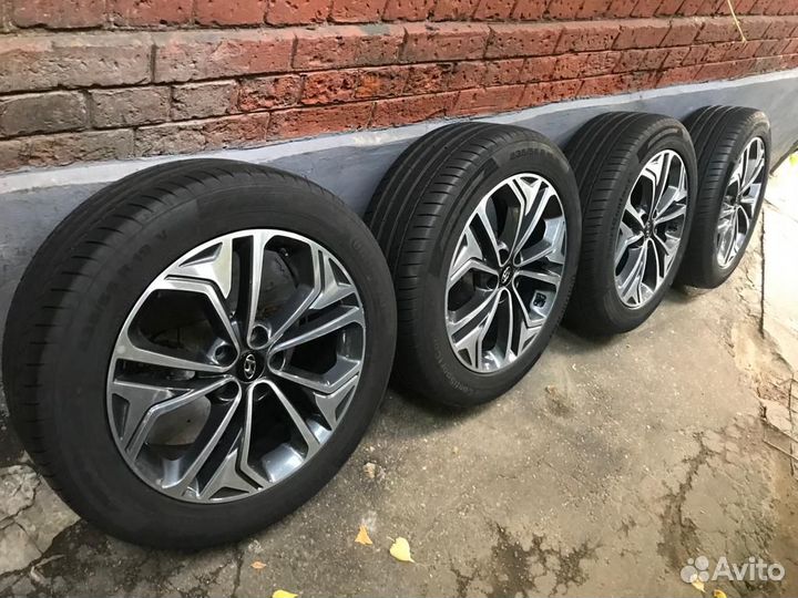 Комплект оригинальных колес R19 Hyundai Santa Fe 4