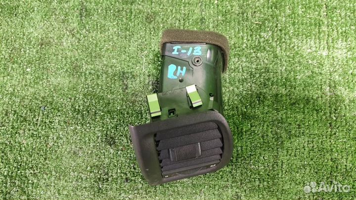 Дефлектор торпедо левый Skoda Fabia 5J 2010