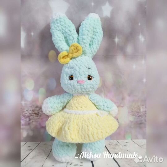 Заяц вязаный,вязаные игрушки