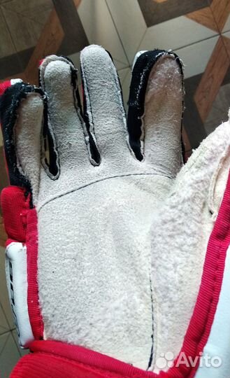 Перчатки хоккейные CCM U+06 Sr 14 размер