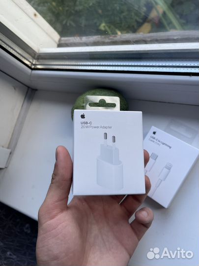 Быстрая зарядка iPhone 20w (Оригинал)