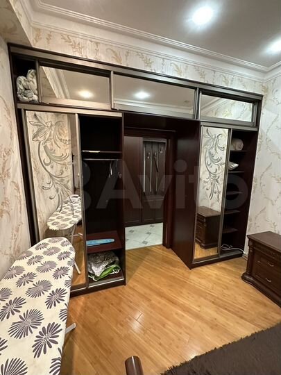 2-к. квартира, 65 м², 6/8 эт.