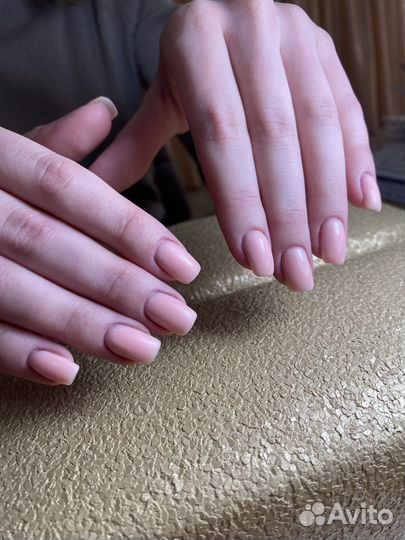 Маникюр и педикюр