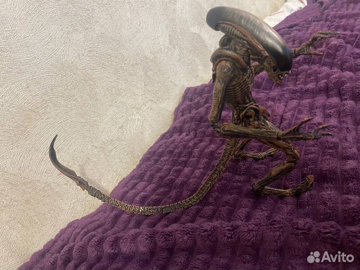 Коллекционная редкая фигурка ксеноморфа