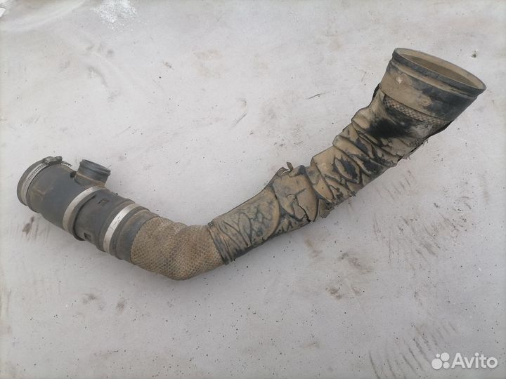 Патрубок воздушного фильтра Peugeot 406 1995-1999