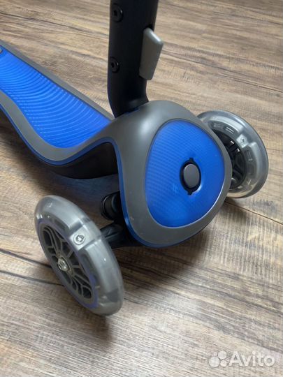 Самокат Globber