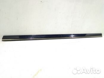 Молдинг двери передней левой
