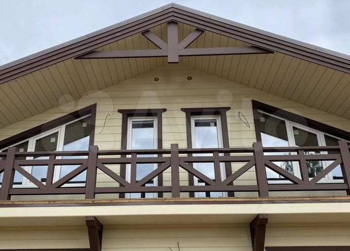 Дом 142 м² на участке 6 сот.