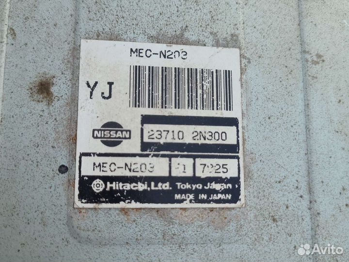 Блок управления двигателем (эбу) Nissan Almera N15