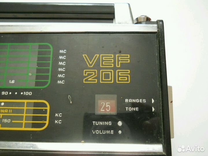 Радиоприёмник VEF 206 времён СССР