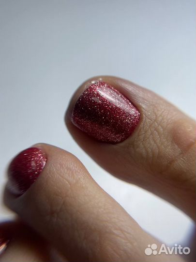 Маникюр педикюр