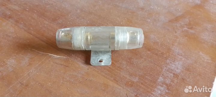 Предохранитель в корпусе 60А