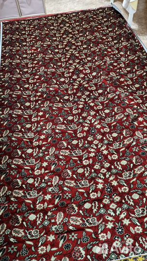 Ткань новая (обивочная), ковер, покрывало