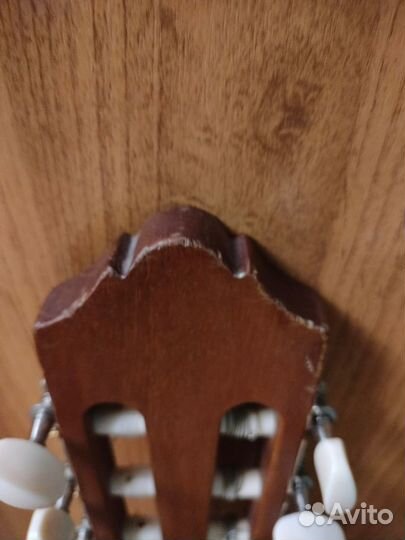 Классическая гитара yamaha c40m с набором