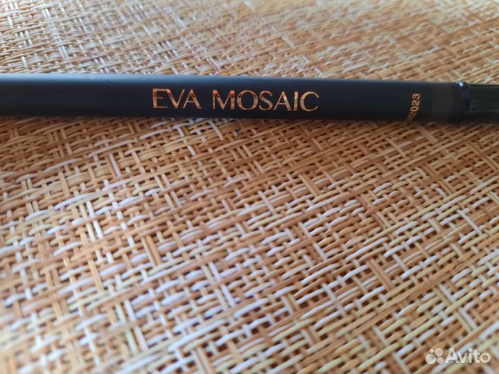 Карандаш для бровей