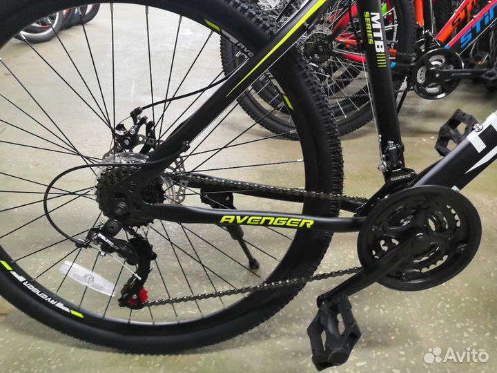 Велосипед 27.5 Avenger shimano