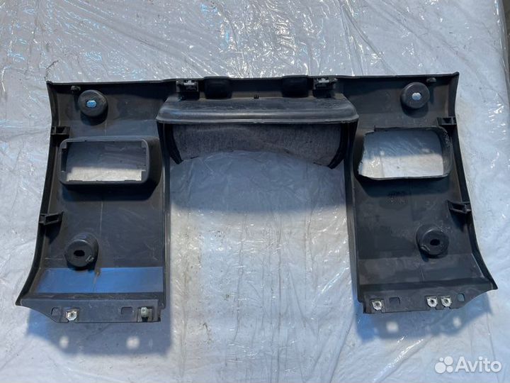 Накладка торпедо Mercedes-Benz