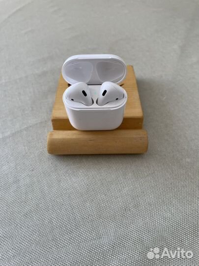 Кейс для наушников airpods 1 оригинальный