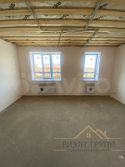 Таунхаус 110 м² на участке 5,5 сот.