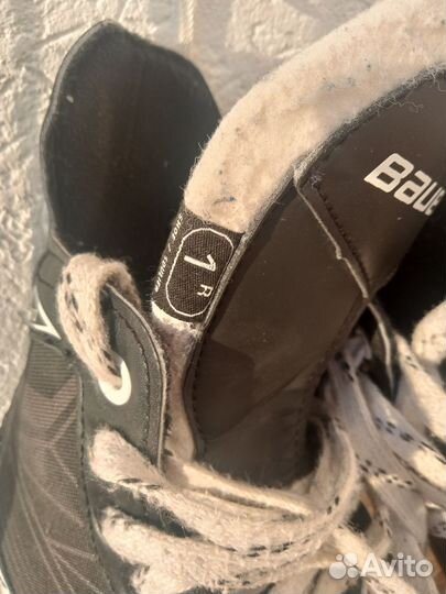 Коньки хоккейные детские