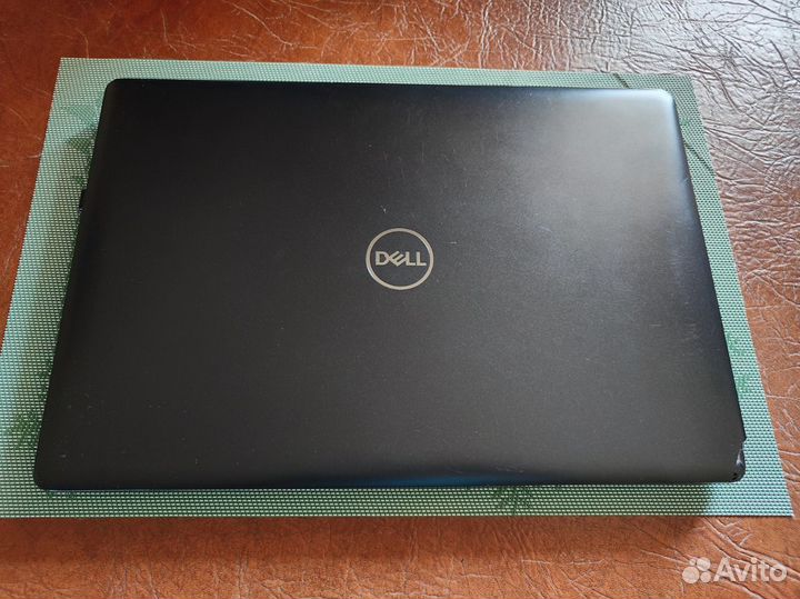 Ноутбук Dell Inspiron 5570