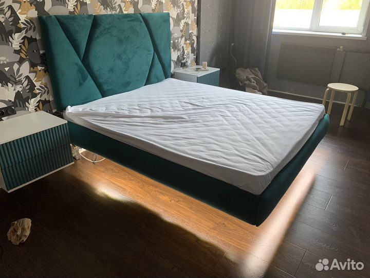 Парящая кровать