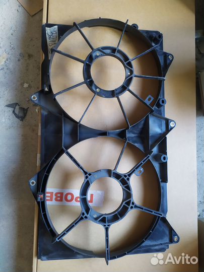 Диффузор вентилятора охлаждения toyota camry 00