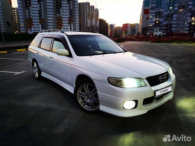 Ниссан Авенир 1999