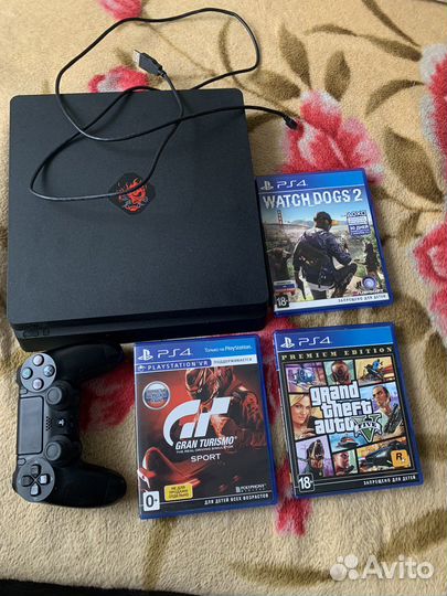 Sony PS4 Slim 1TB + Игры