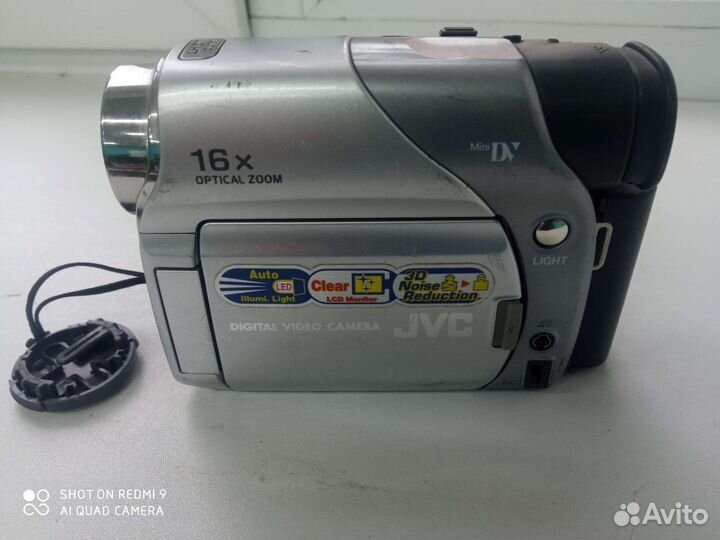 Видеокамера jvc