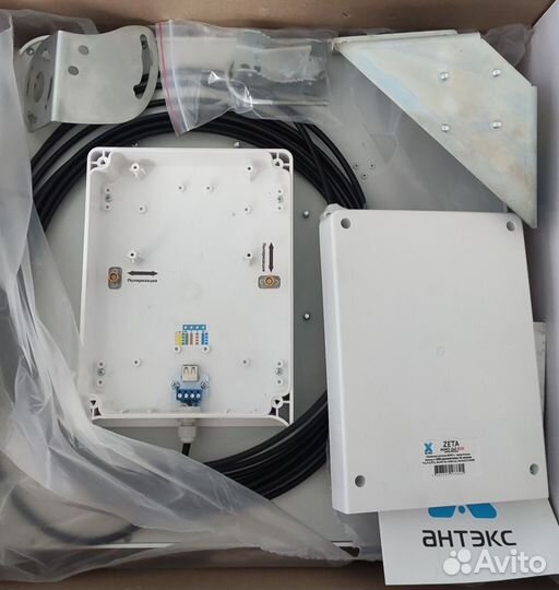 Панельная антенна 3G\4G zeta mimo 2x2 BOX