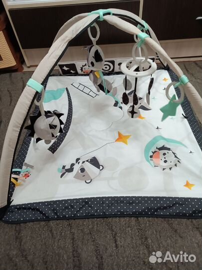 Развивающий коврик tiny love