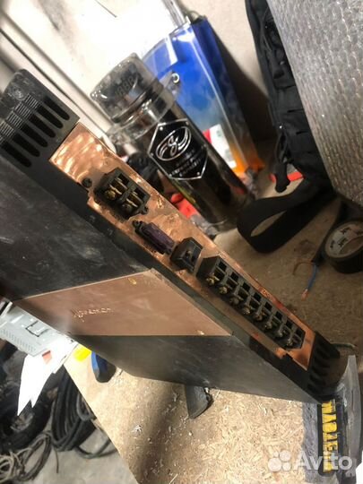 4-канальный усилитель u-Dimension Jr.4-300