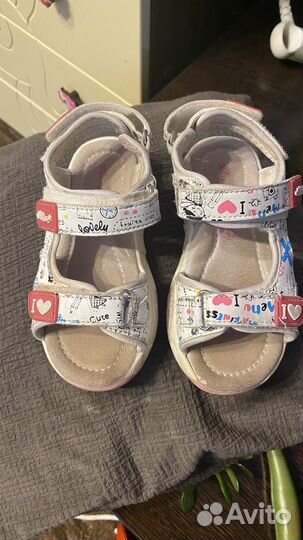 Сандали для девочки
