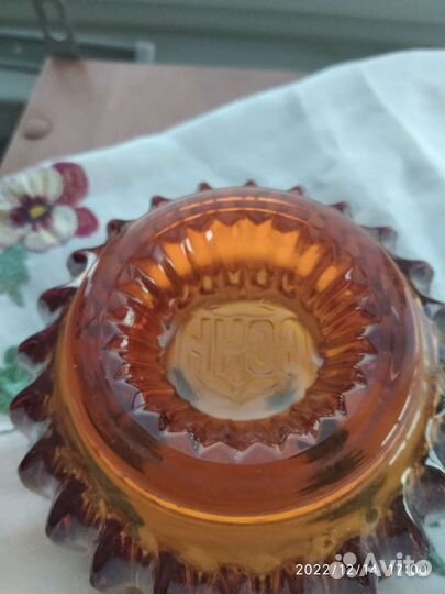 Сахарница, конфетница СССР, цветное стекло