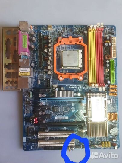 Материнская плата