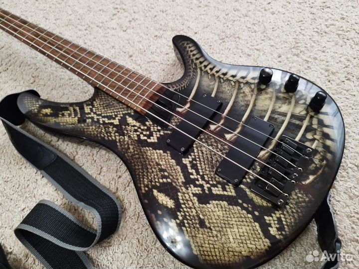 Бас Washburn BB4SJK Stephen Jensen Signature