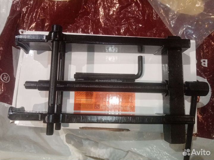 Съемник подшипников