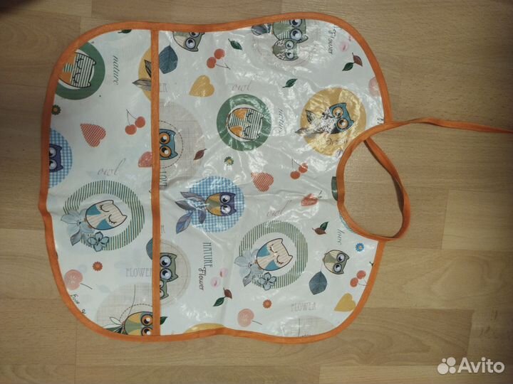 Нагрудник для кормления