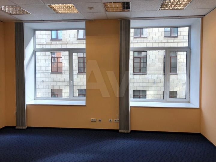 Офис у метро